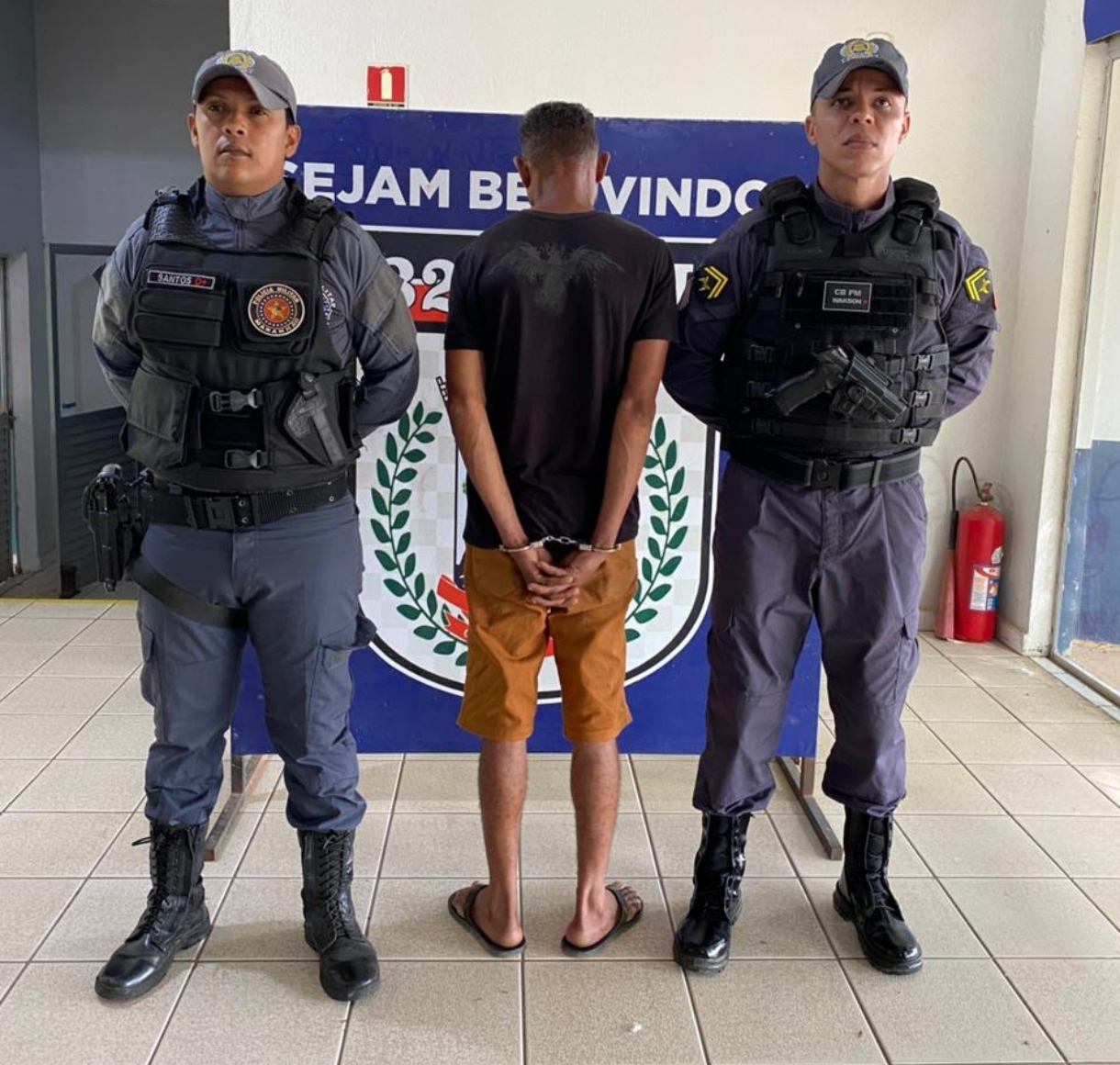 Foragido da justiça acusado de matar o próprio pai é preso pela Polícia Militar de São Pedro da Água Branca/MA