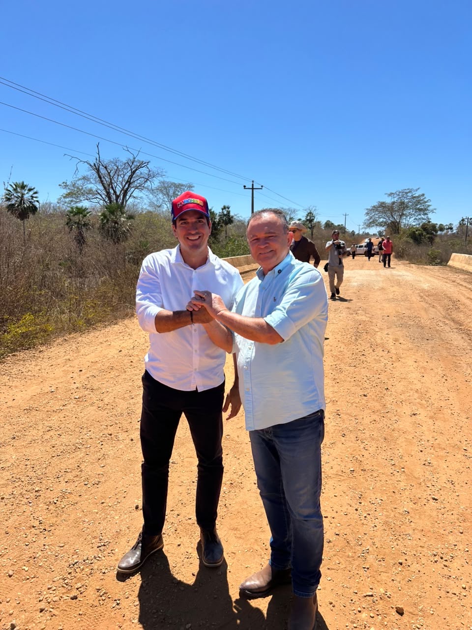 Gabriel Tenório prestigia assinatura da ordem de serviço da pavimentação da MA-040 entre Timon e Matões.