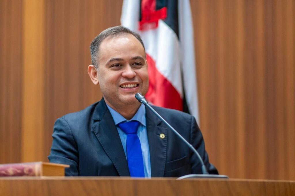 Dep. Catulé Júnior anuncia candidatura à presidência da Assembleia Legislativa